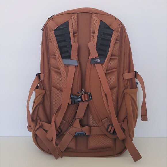 THE NORTH FACE UNISEX BOREALIS BACKPACK STONE BROWN - Picture 2 of 5